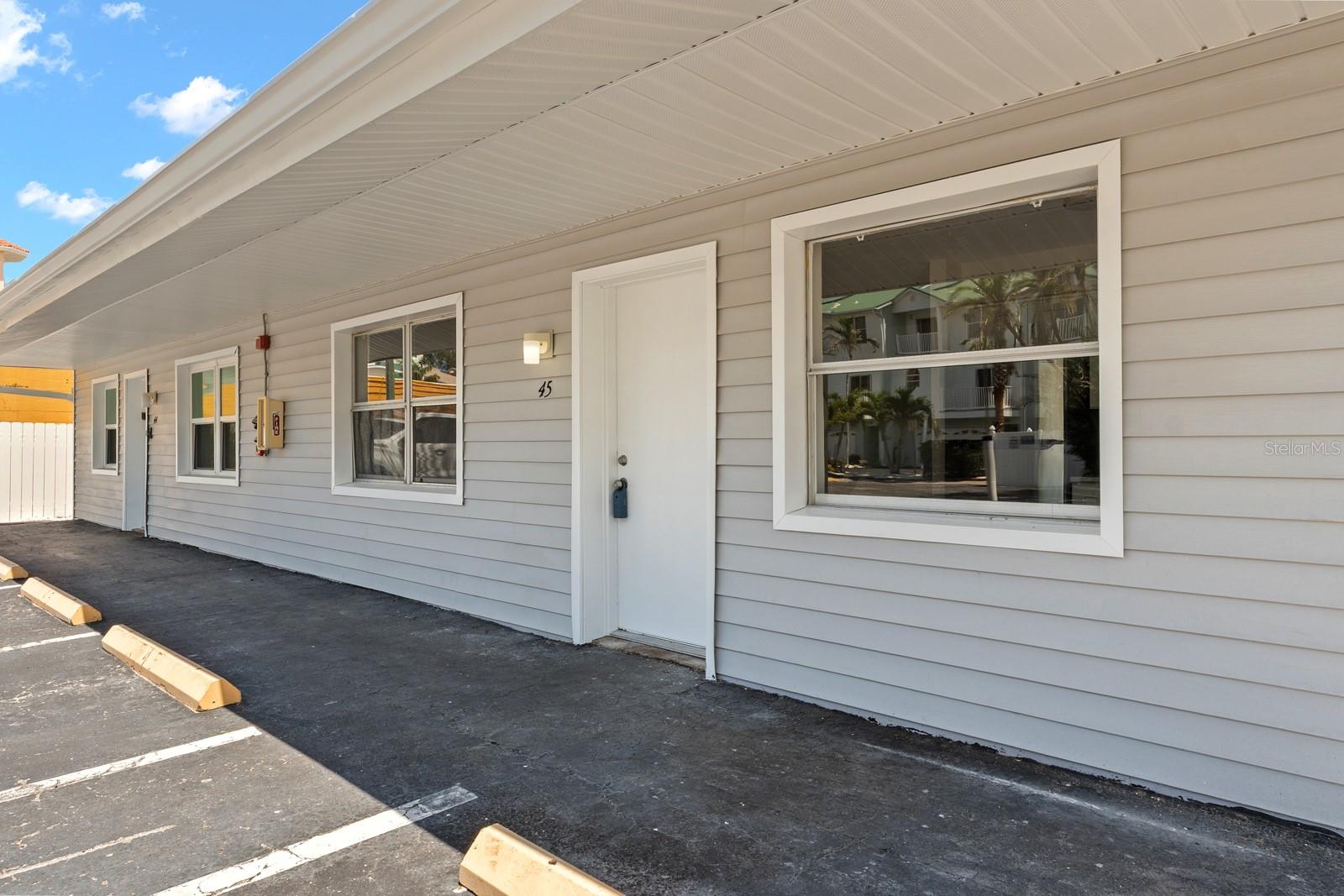 SEA SHELL OF INDIAN SHORES - Residential