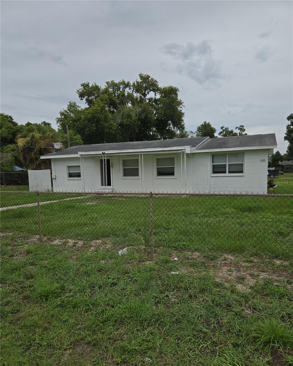 HAMNERS W E HOMESTEAD ACRES - Residential Income