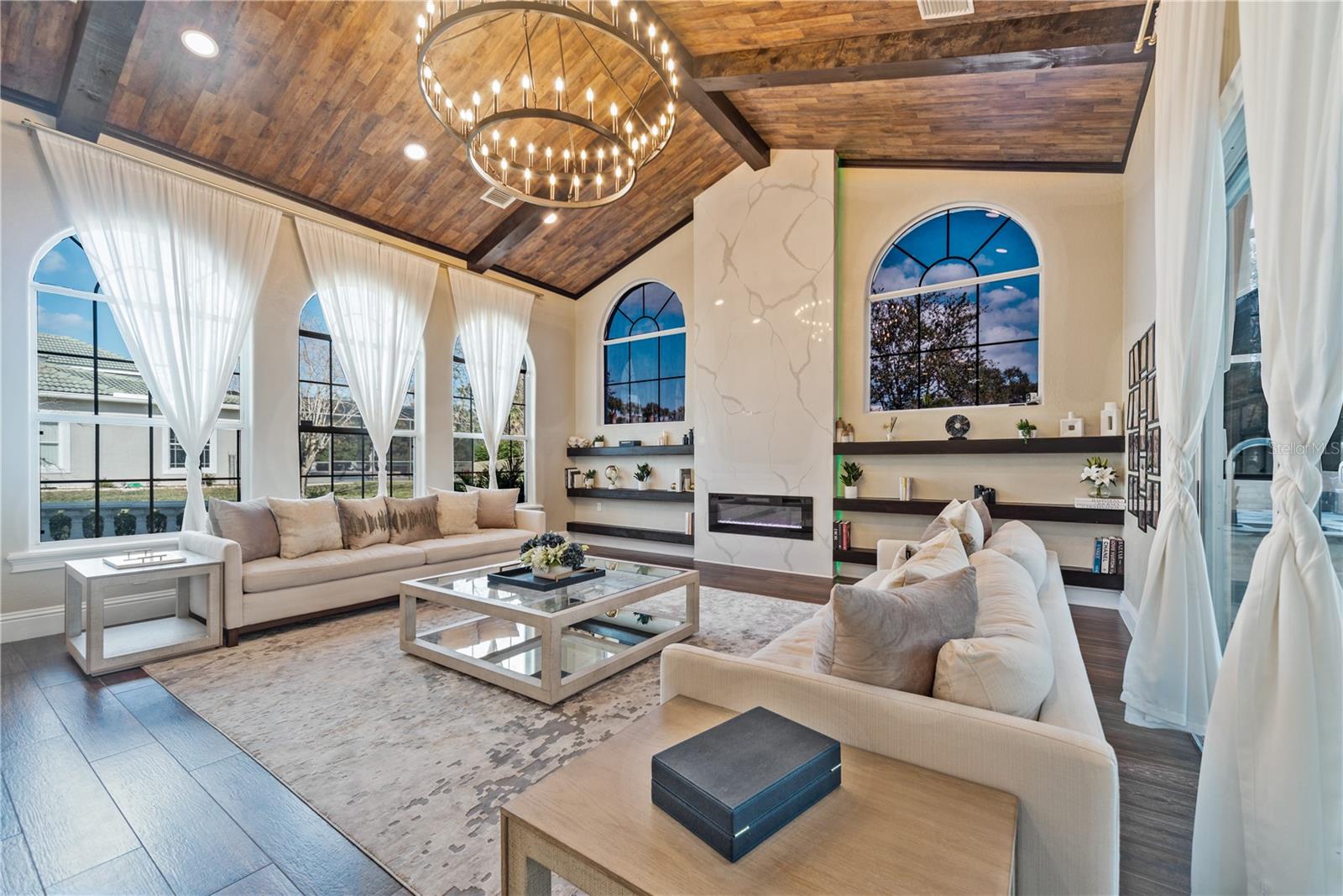 HARBOR ISLE - Residential