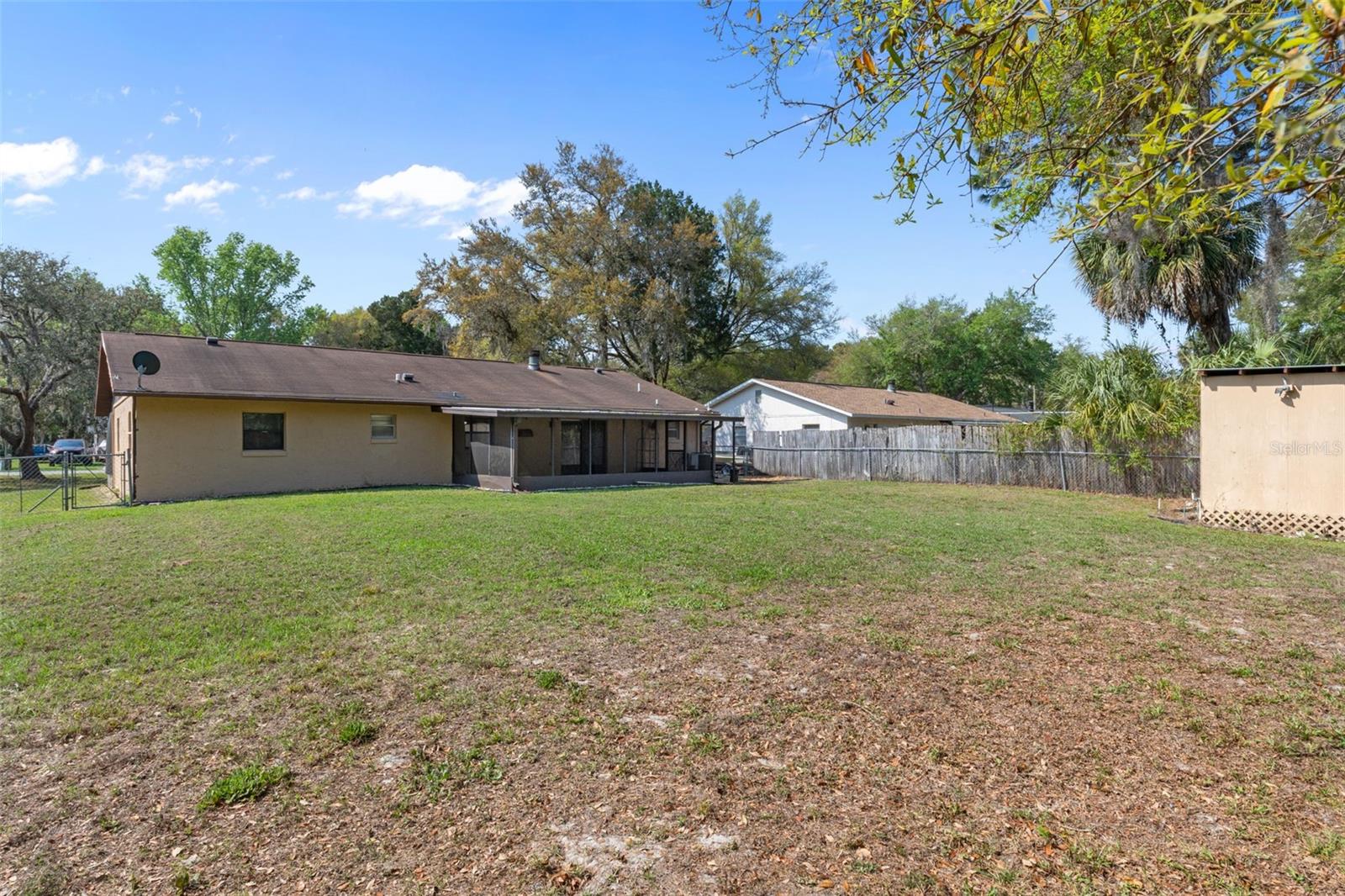 MEADOW WOOD - Residential