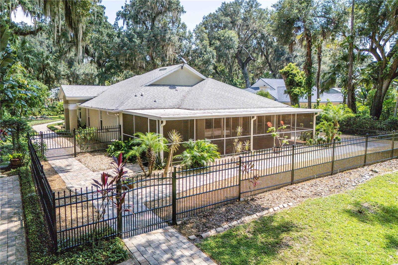 LAKE BEAUCLAIRE SUB - Residential