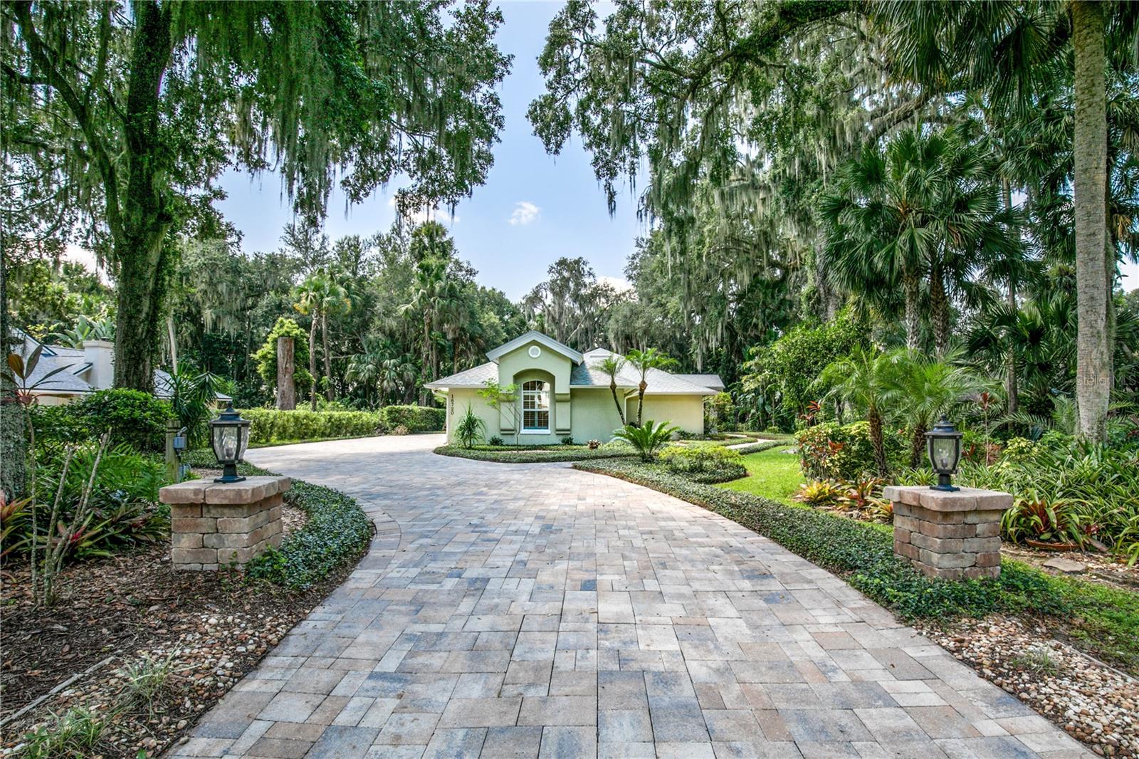 LAKE BEAUCLAIRE SUB - Residential