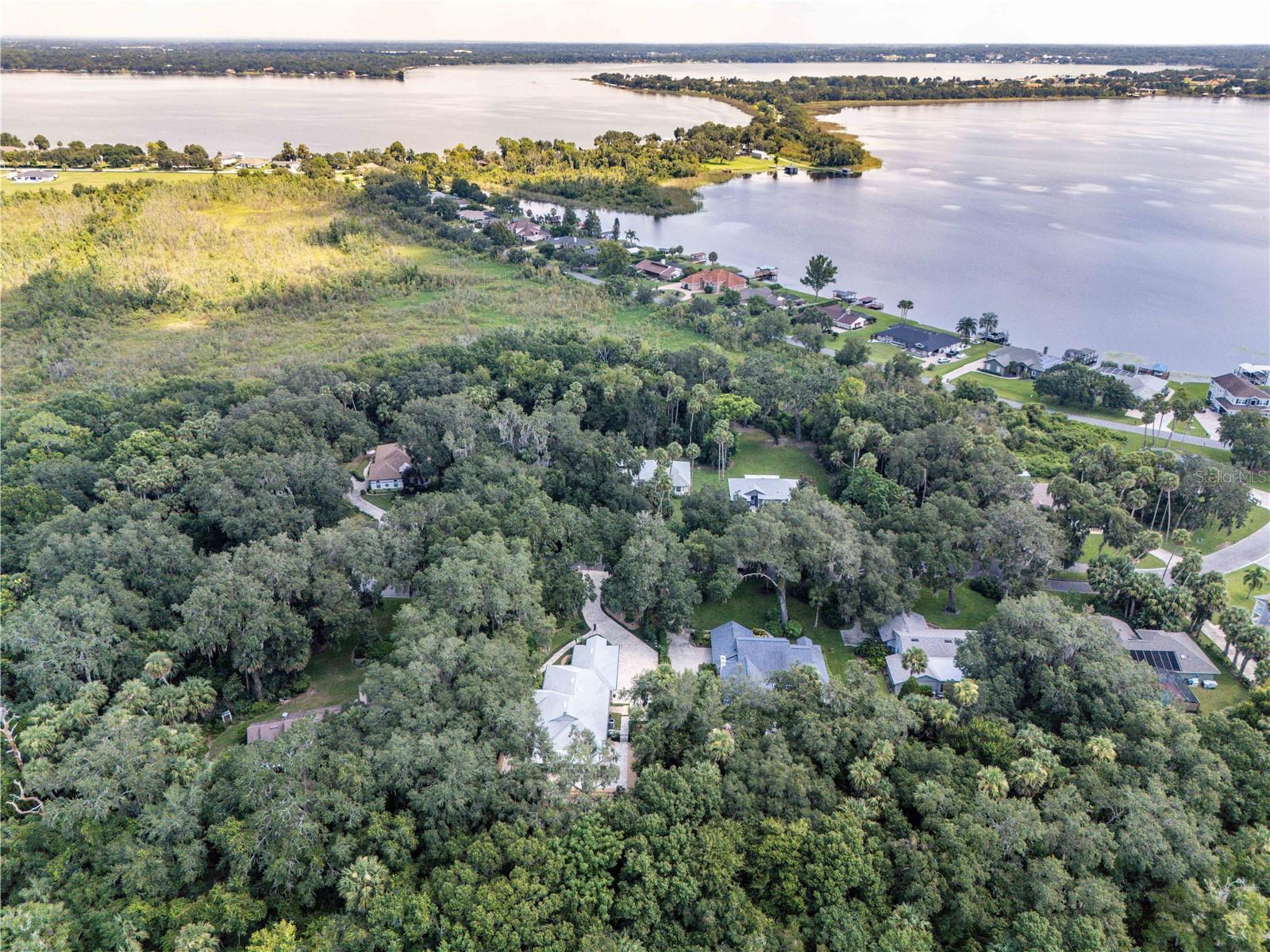 LAKE BEAUCLAIRE SUB - Residential
