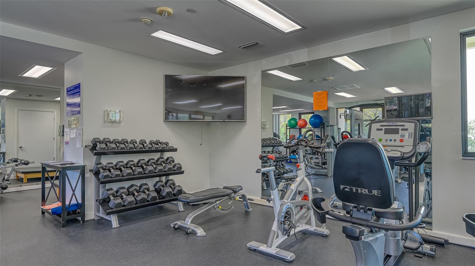 FAIRWAY BAY 1 - Residential