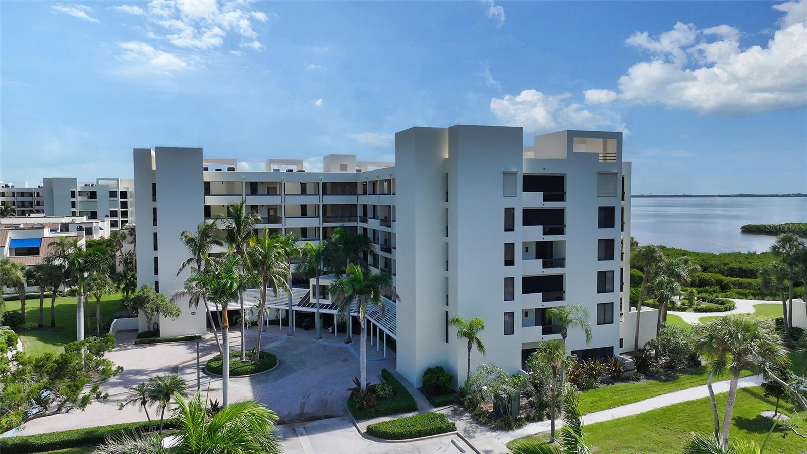FAIRWAY BAY 1 - Residential