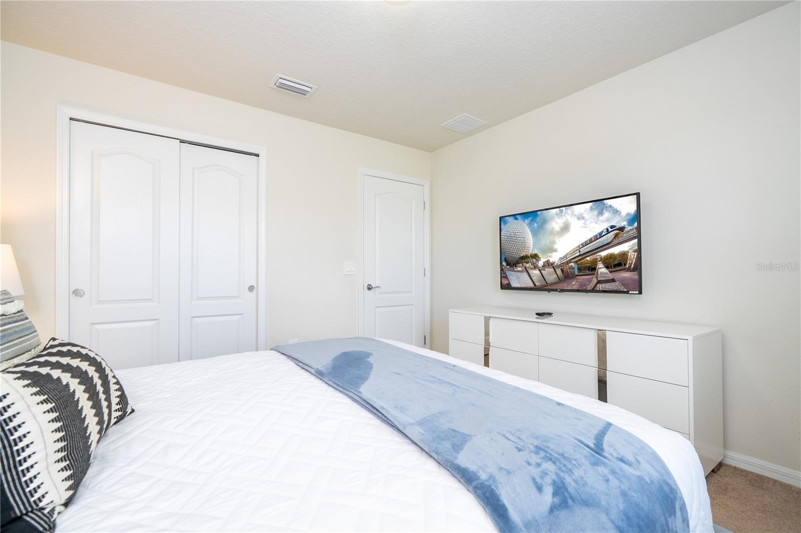 WINDSOR AT WESTSIDE PH 1 - Residential