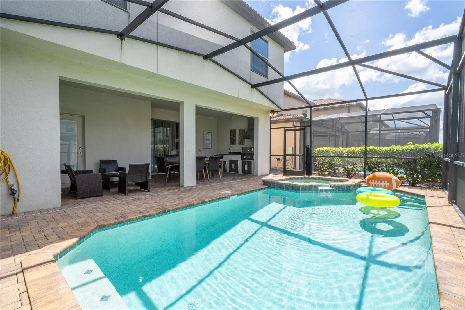 WINDSOR AT WESTSIDE PH 1 - Residential