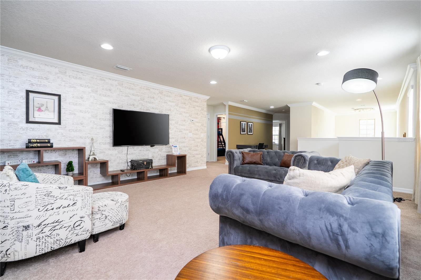WINDSOR AT WESTSIDE PH 1 - Residential