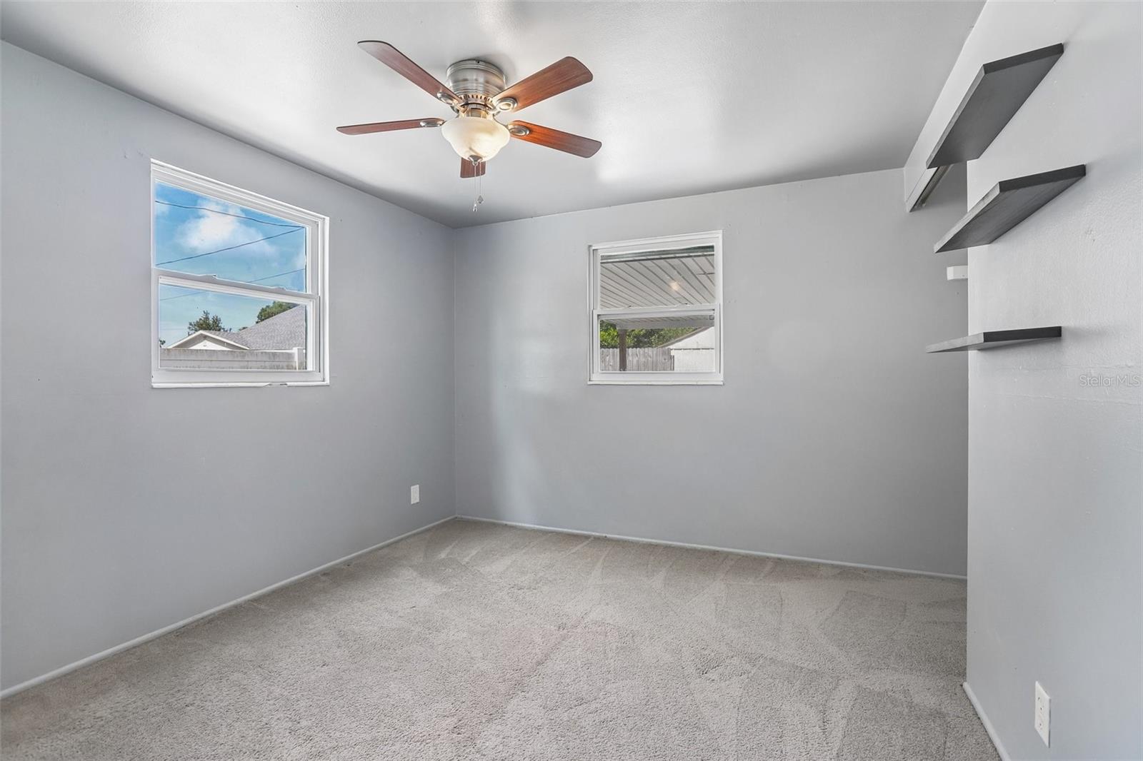 FAIRLAWN PARK MANOR - Residential