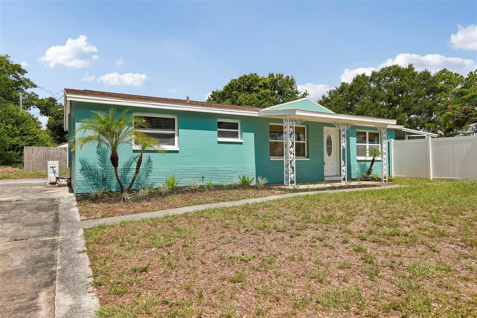 FAIRLAWN PARK MANOR - Residential