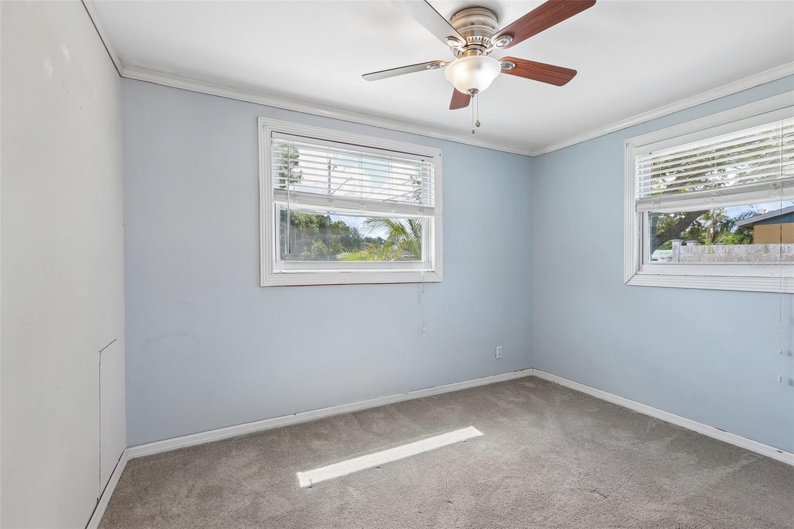 FAIRLAWN PARK MANOR - Residential