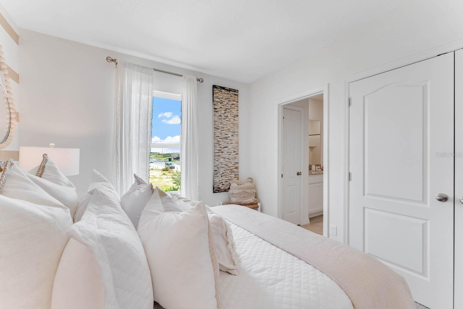 BRENTWOOD - Residential