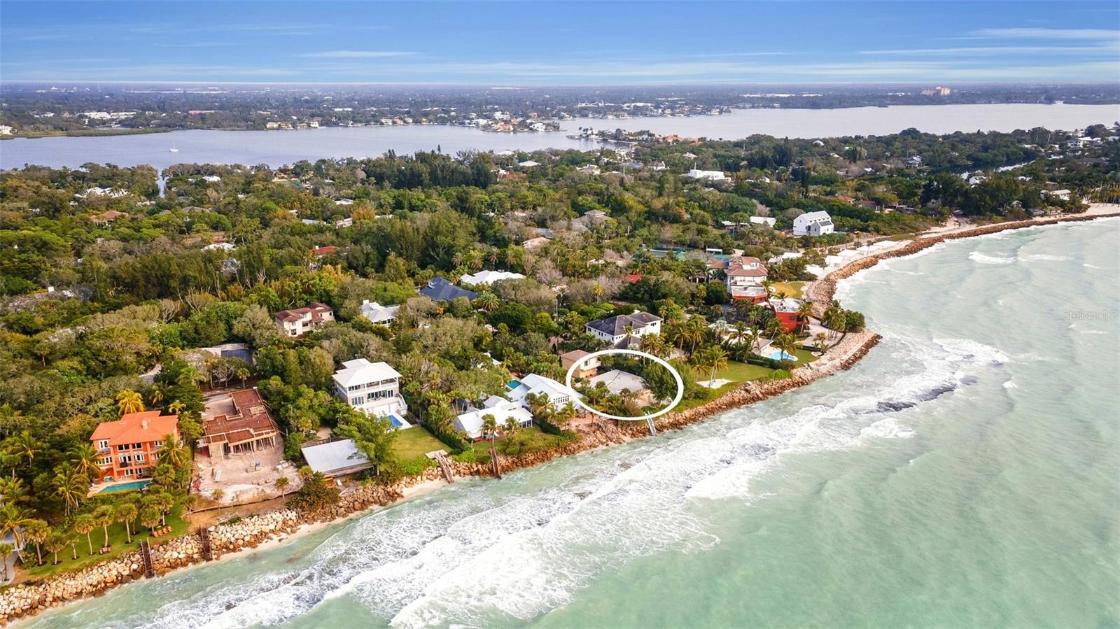 POINT OF ROCKS - Residential