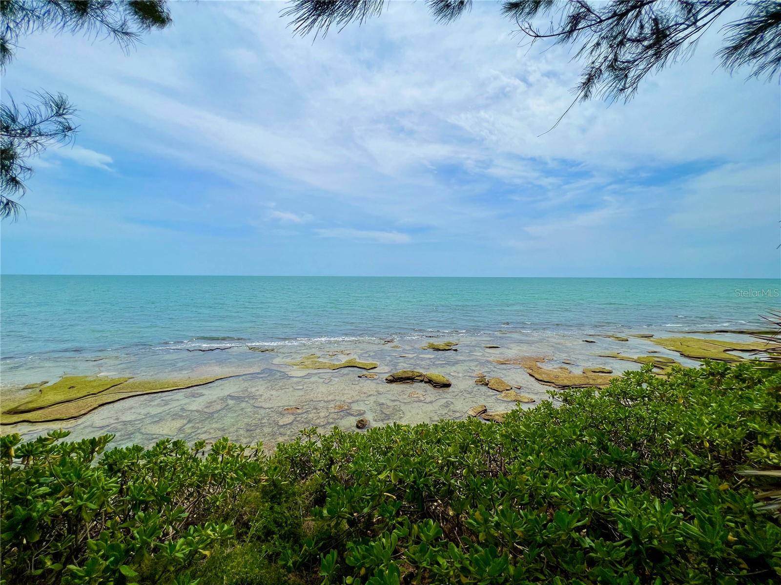 POINT OF ROCKS - Residential
