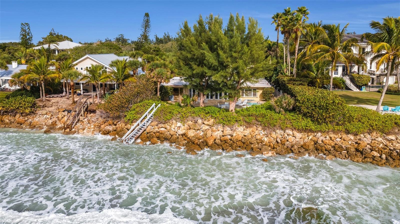 POINT OF ROCKS - Residential