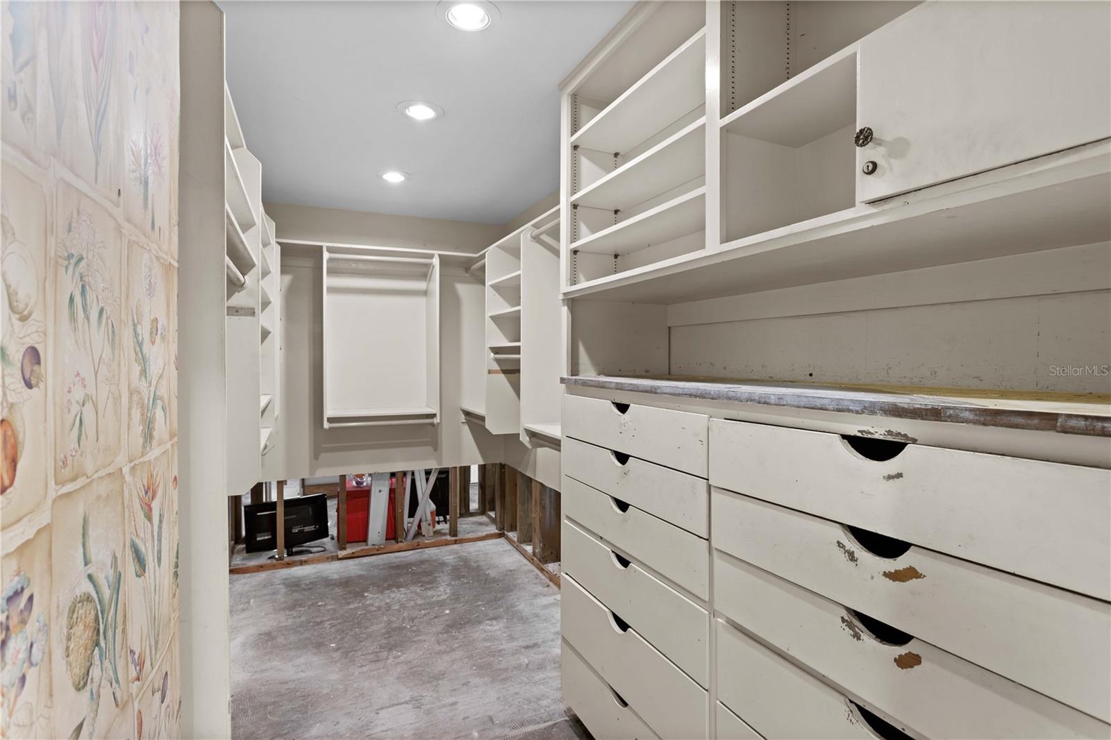 HESPERIDES MANOR - Residential