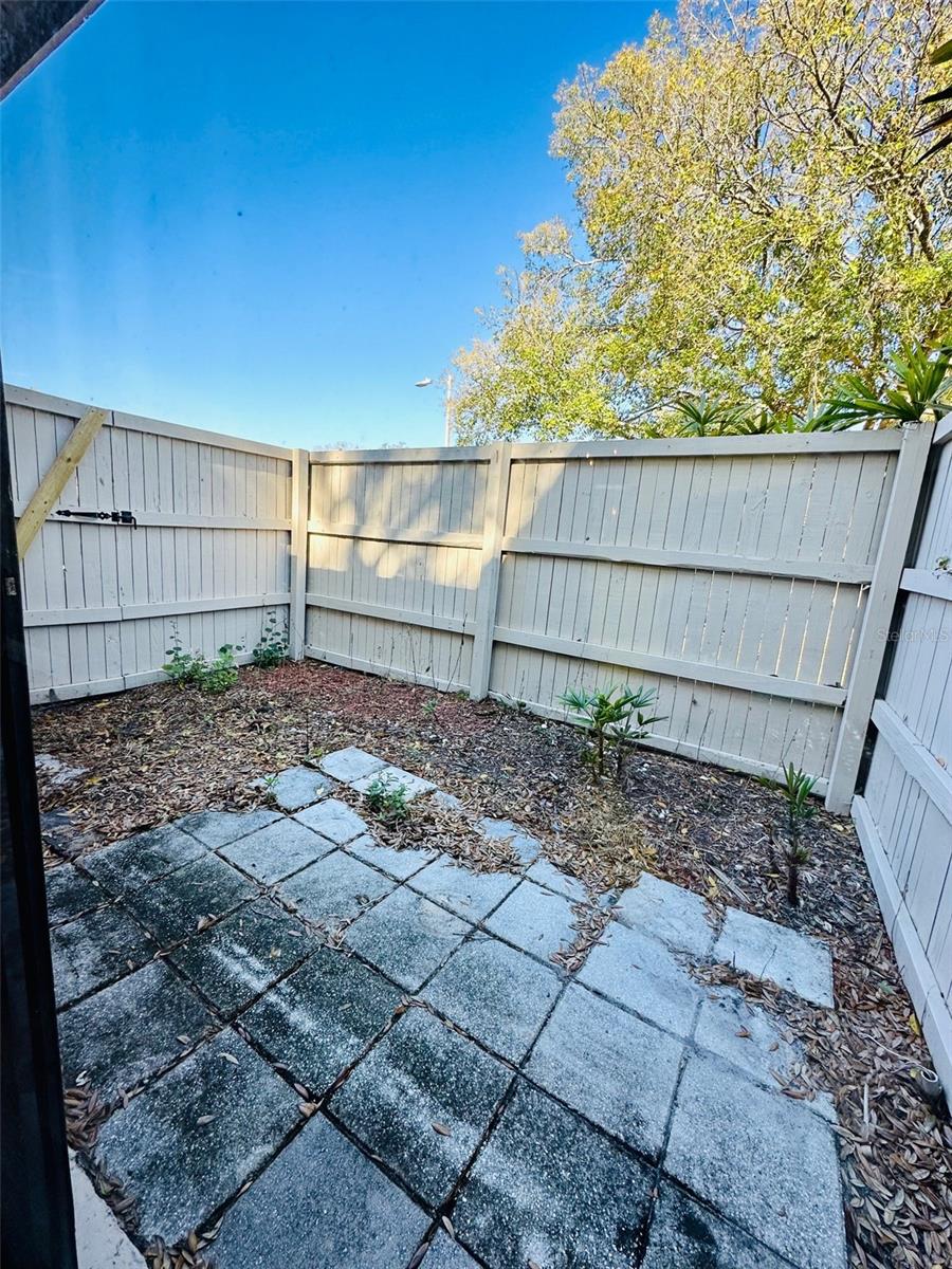 MEADOWOOD CONDO VILLAGE - Residential
