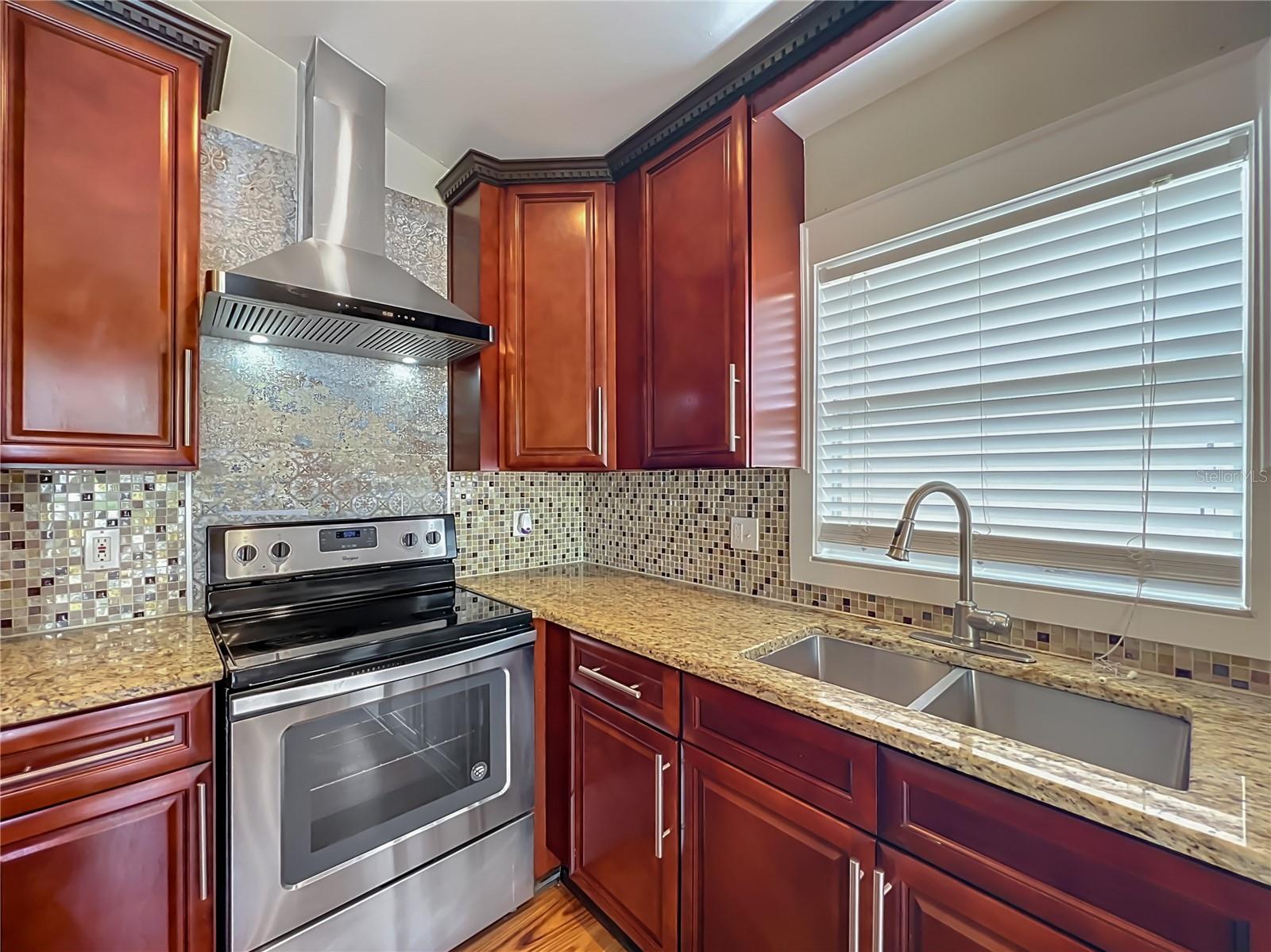 HUNTERS CREEK TR 350 PH 01 - Residential