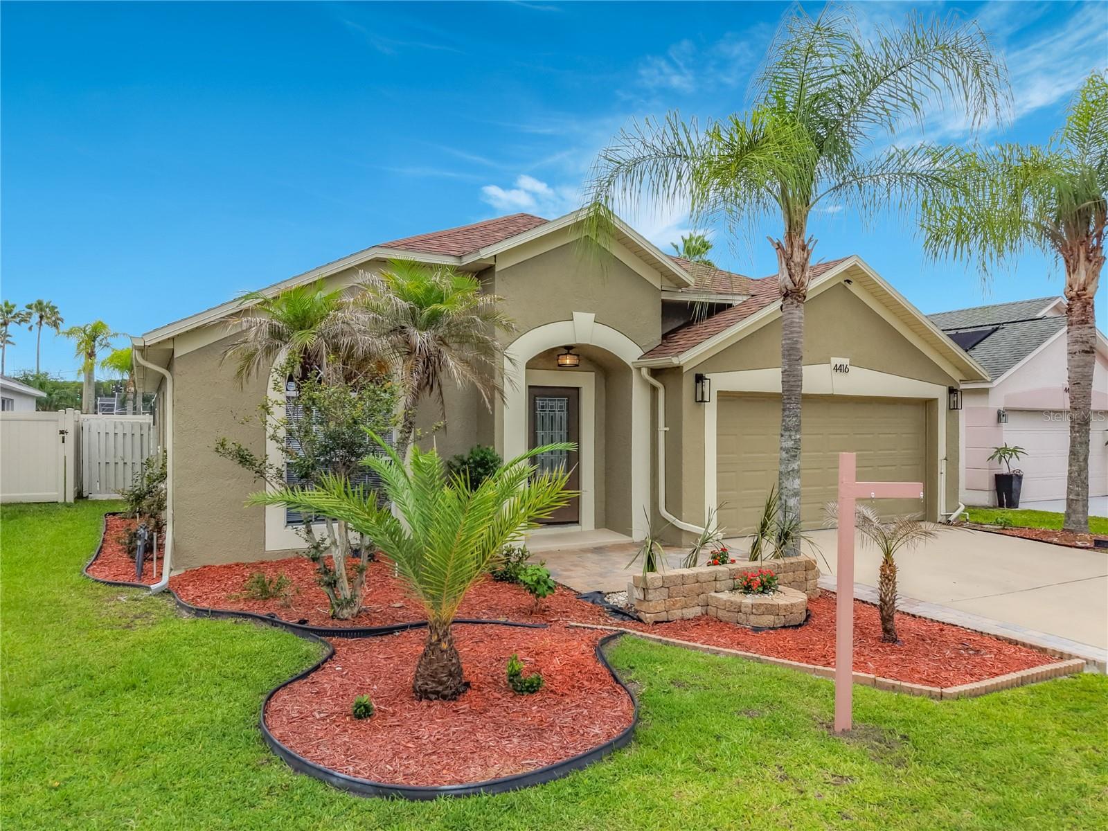 HUNTERS CREEK TR 350 PH 01 - Residential