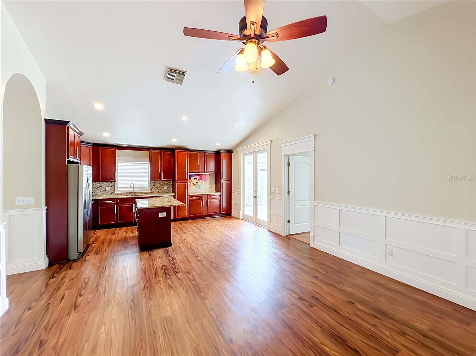 HUNTERS CREEK TR 350 PH 01 - Residential
