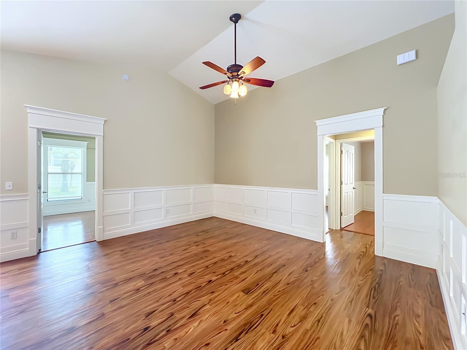 HUNTERS CREEK TR 350 PH 01 - Residential