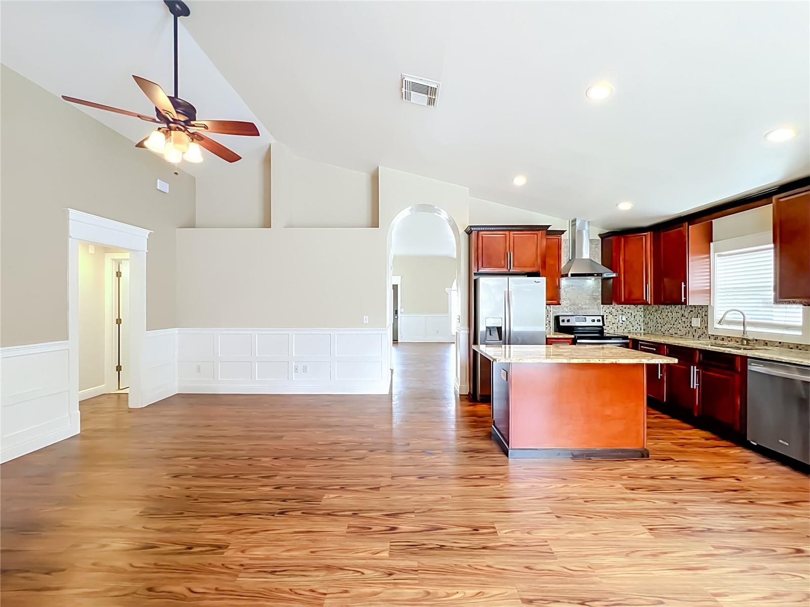 HUNTERS CREEK TR 350 PH 01 - Residential