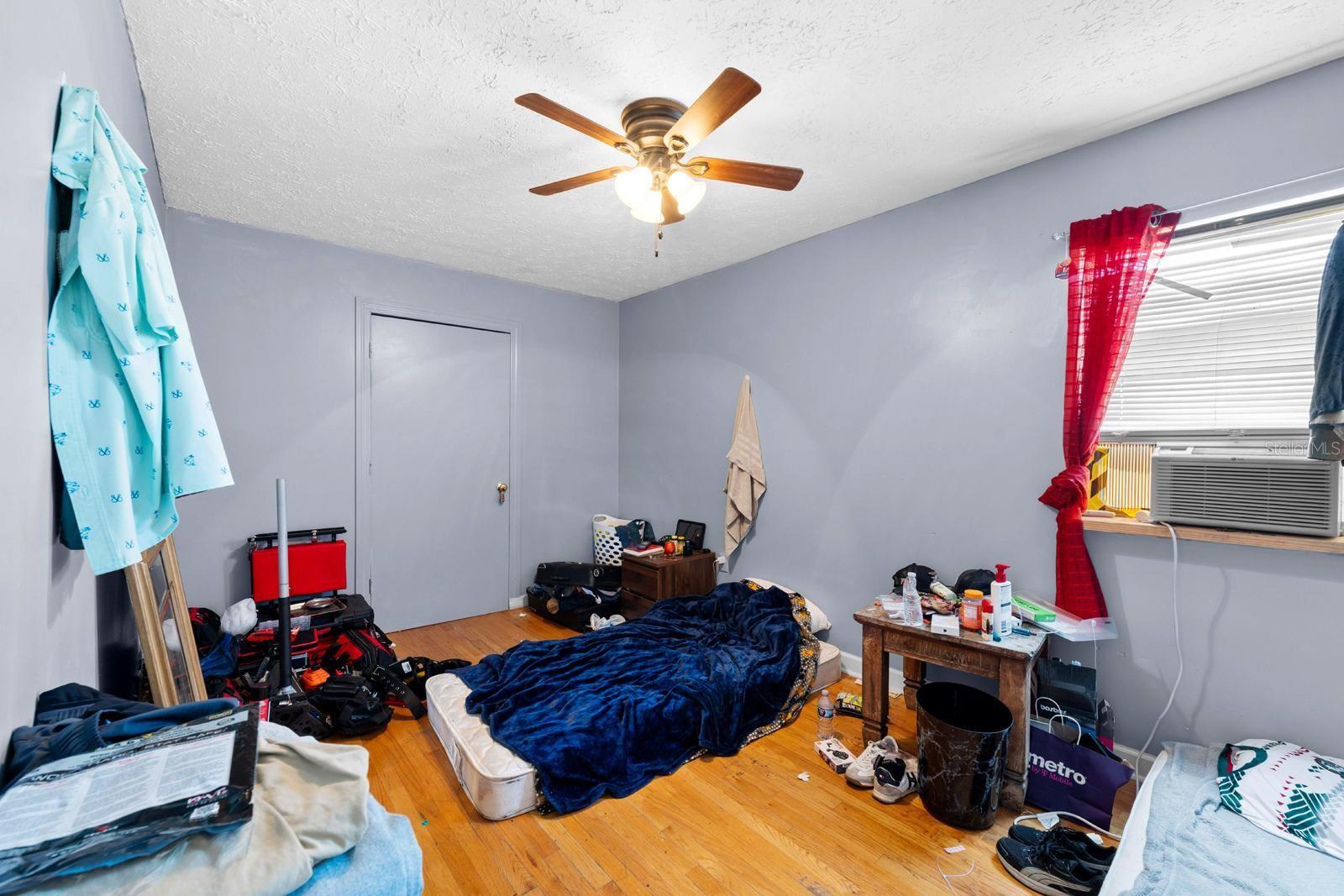 DREW PARK RE OF - Commercial Sale