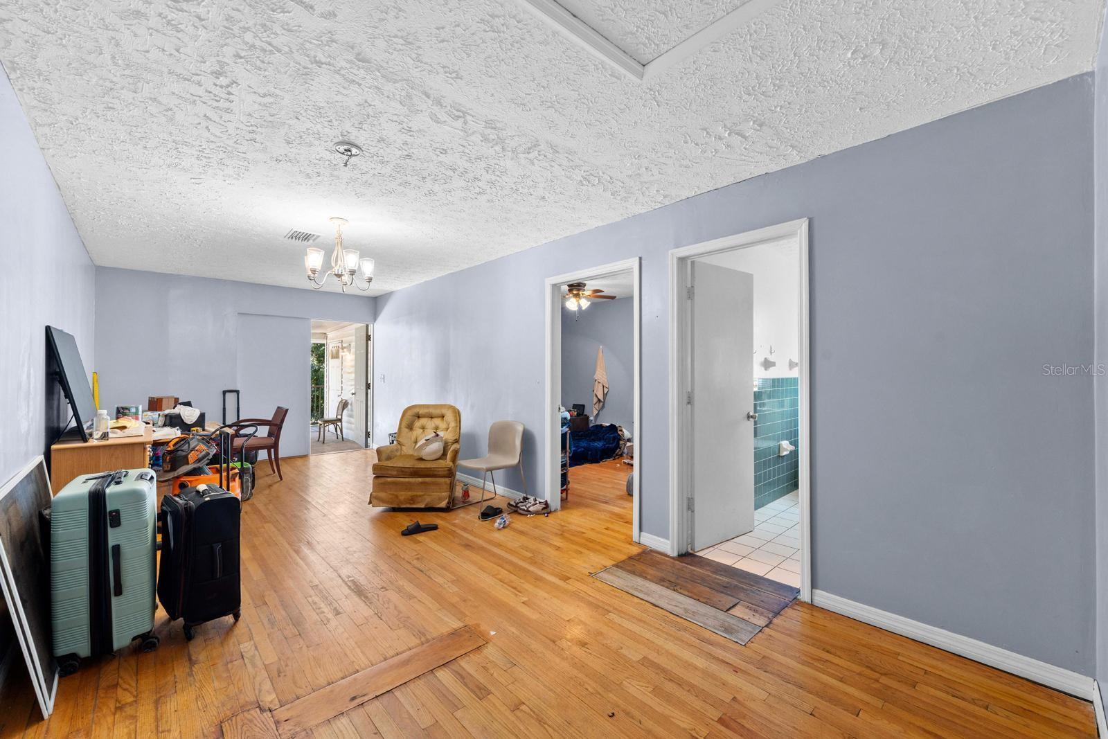 DREW PARK RE OF - Commercial Sale