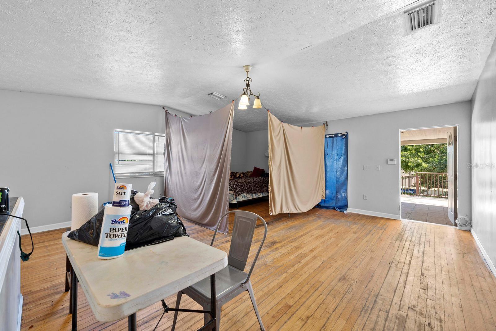 DREW PARK RE OF - Commercial Sale