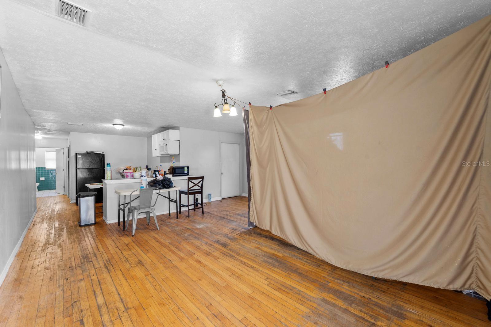 DREW PARK RE OF - Commercial Sale