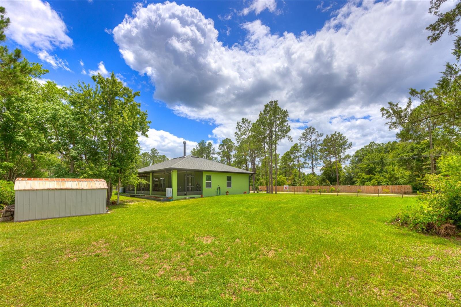 RIVERSIDE ESTATES - Residential