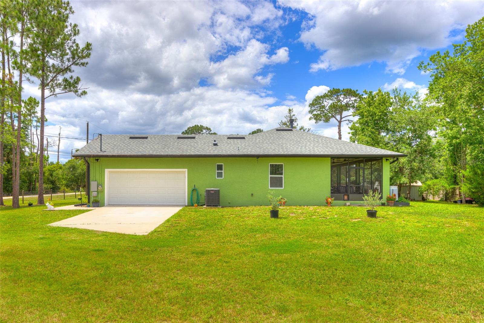 RIVERSIDE ESTATES - Residential