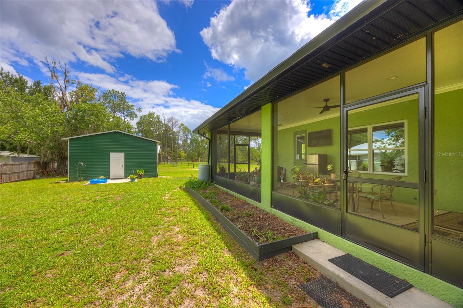 RIVERSIDE ESTATES - Residential