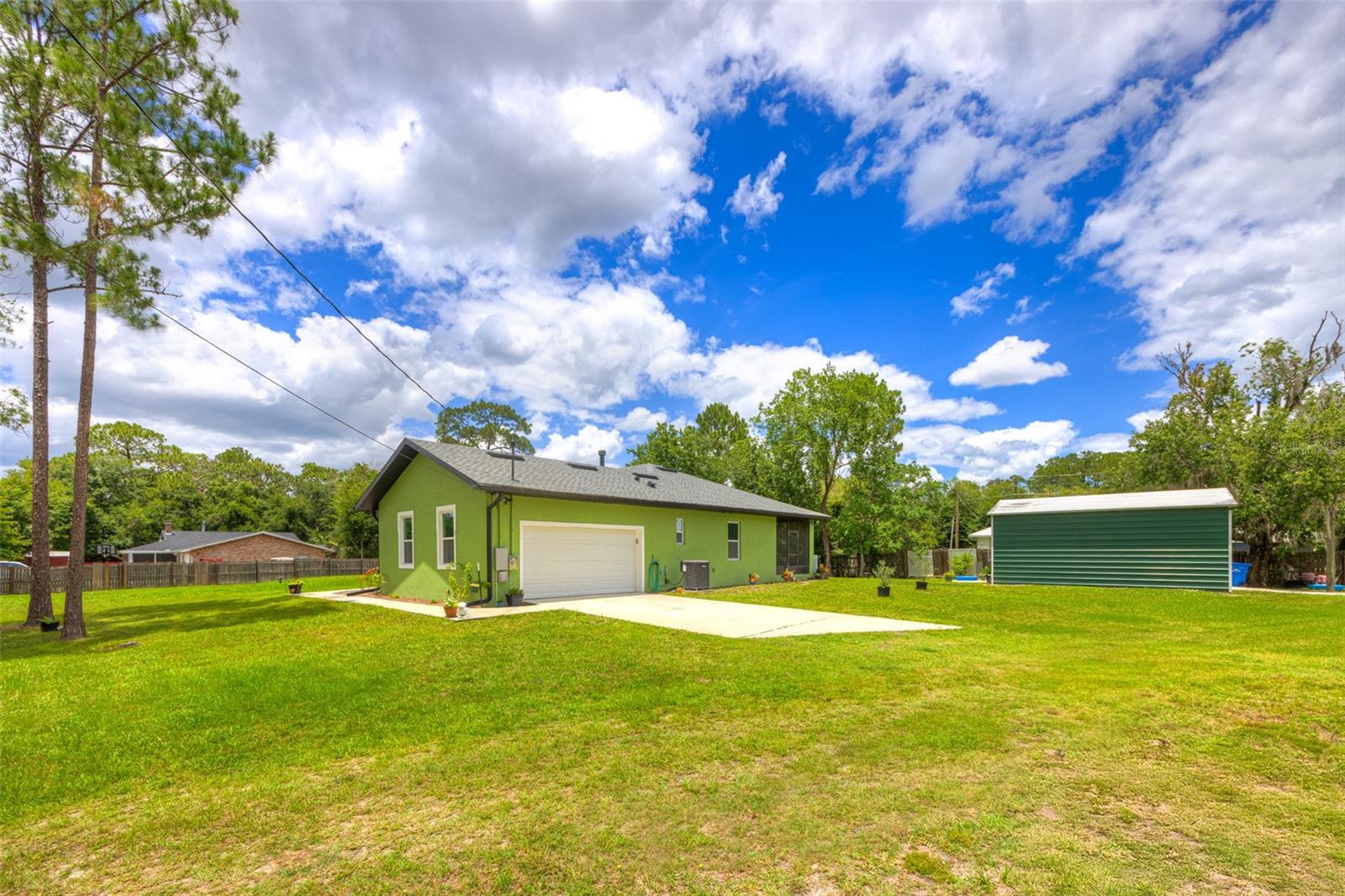RIVERSIDE ESTATES - Residential