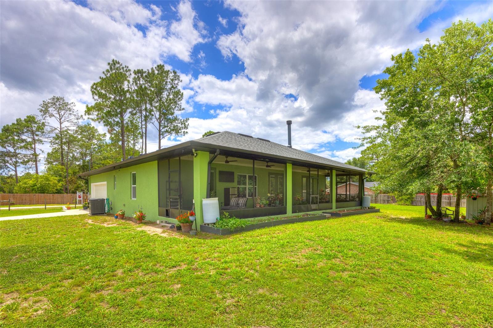 RIVERSIDE ESTATES - Residential