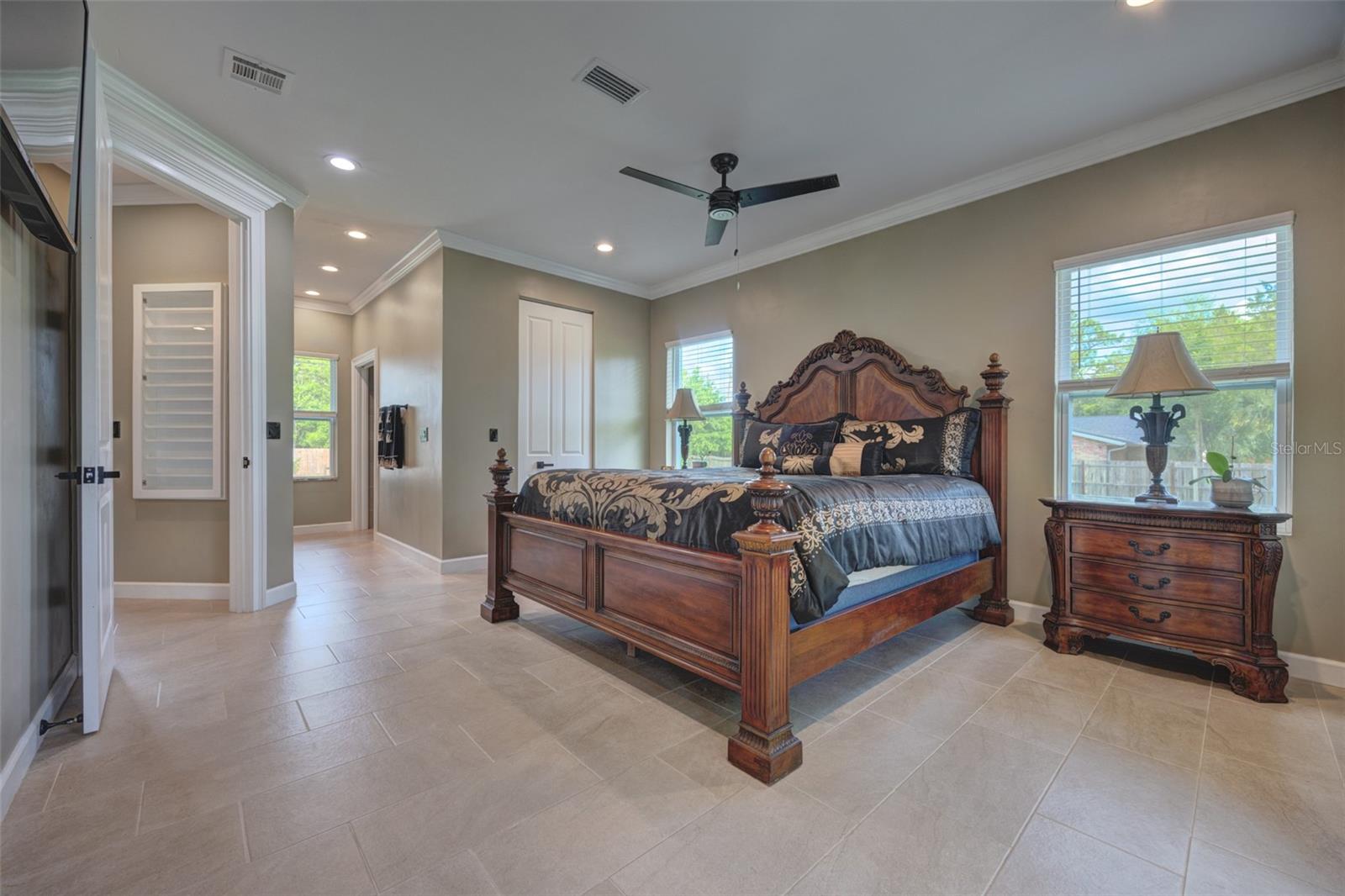 RIVERSIDE ESTATES - Residential