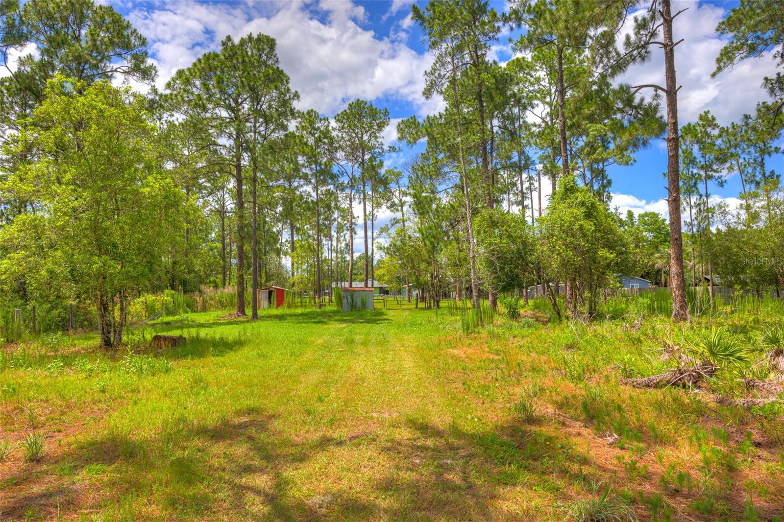 RIVERSIDE ESTATES - Residential
