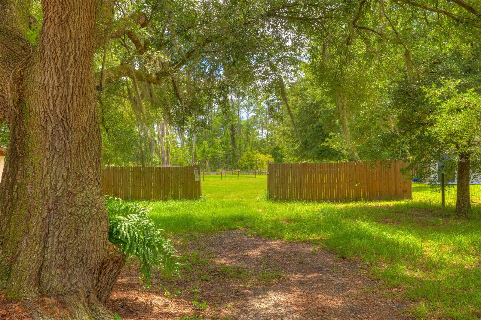 RIVERSIDE ESTATES - Residential