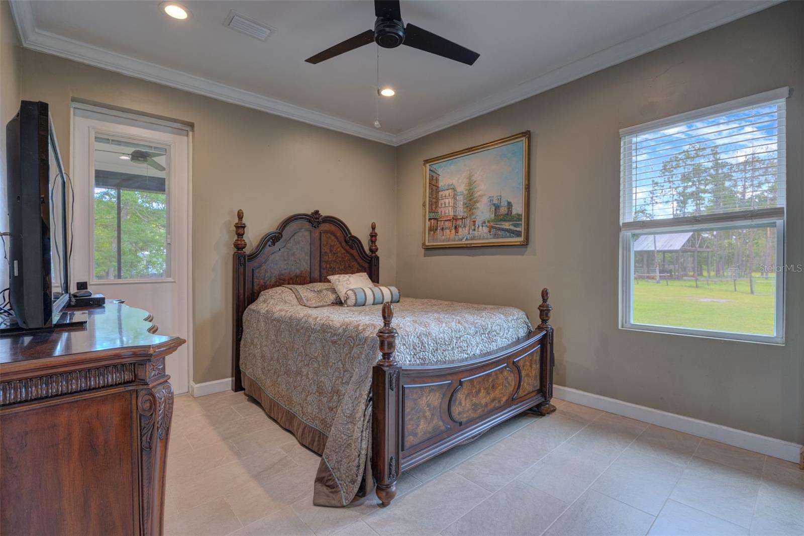 RIVERSIDE ESTATES - Residential