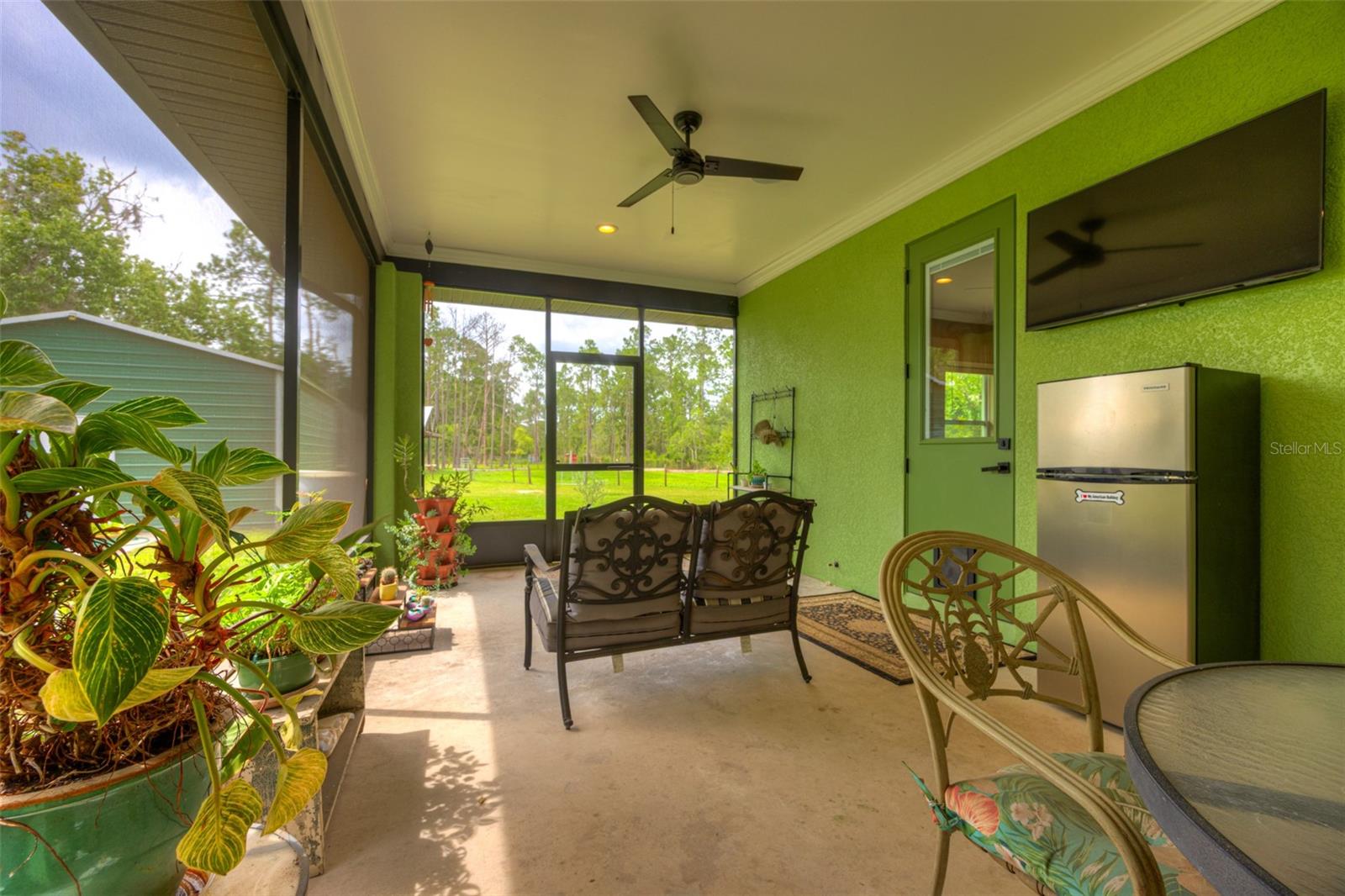 RIVERSIDE ESTATES - Residential