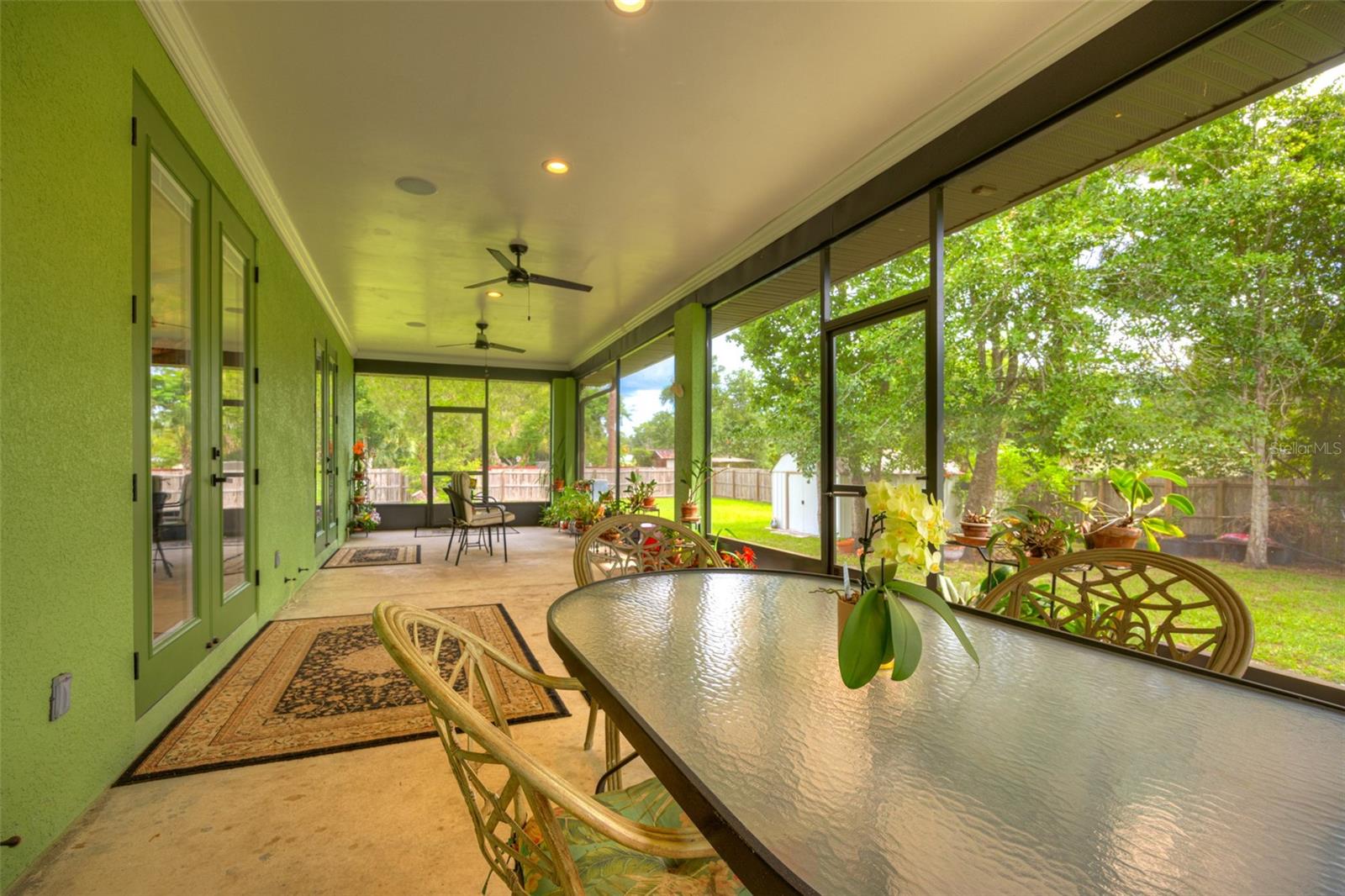 RIVERSIDE ESTATES - Residential