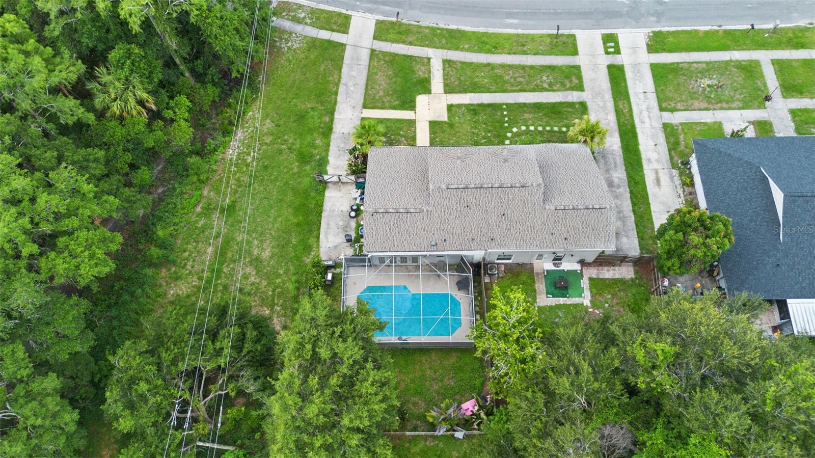NORTH LAKES SEC H - Residential