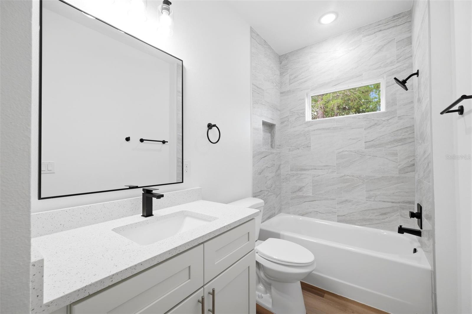 CITRUS SPGS UNIT 14 - Residential