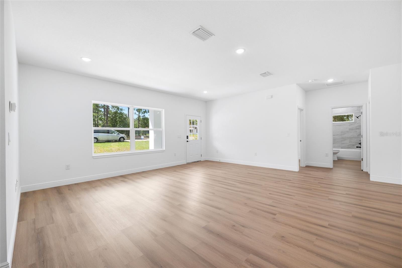 CITRUS SPGS UNIT 14 - Residential