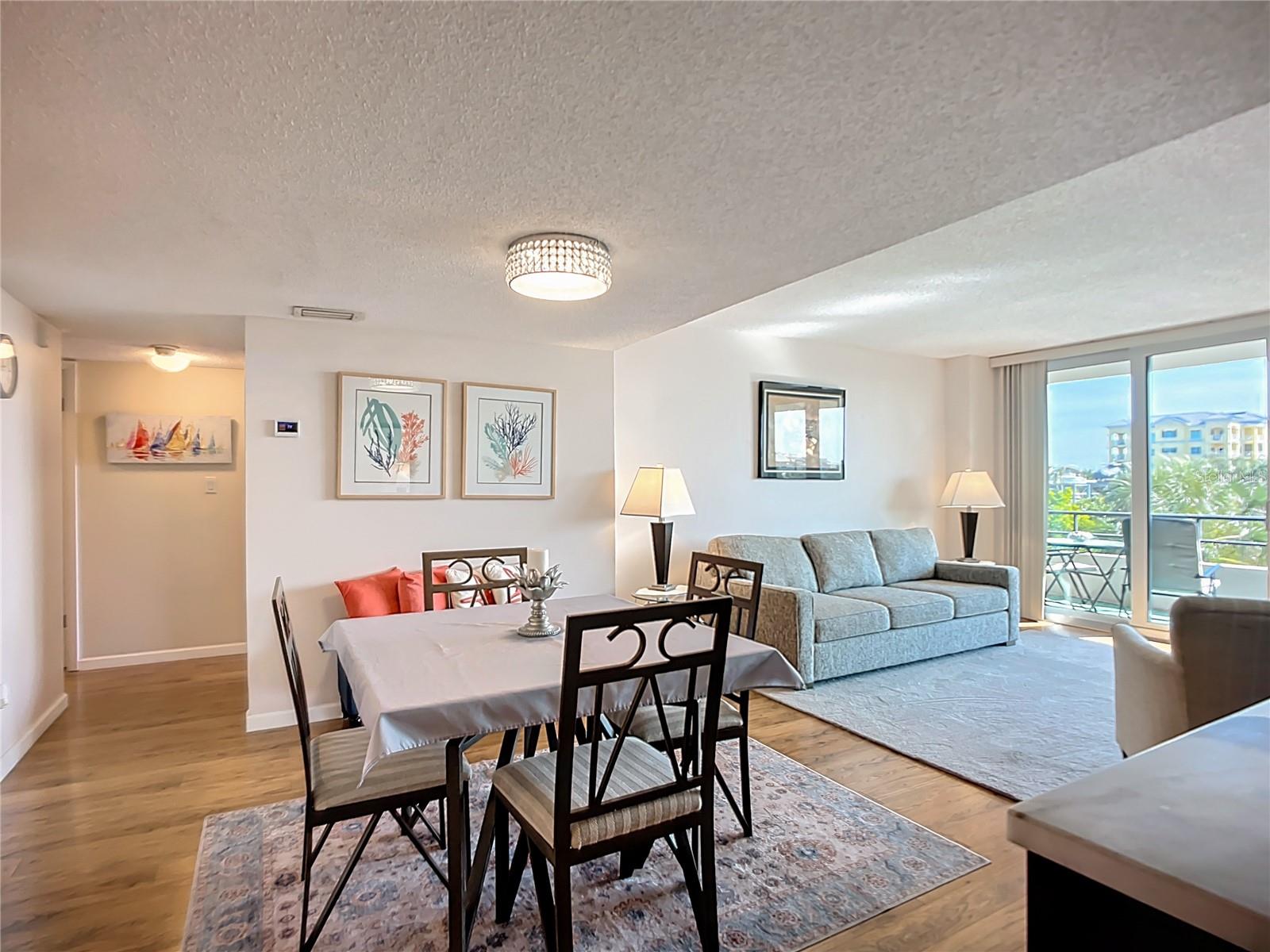 ANCHORAGE - Residential