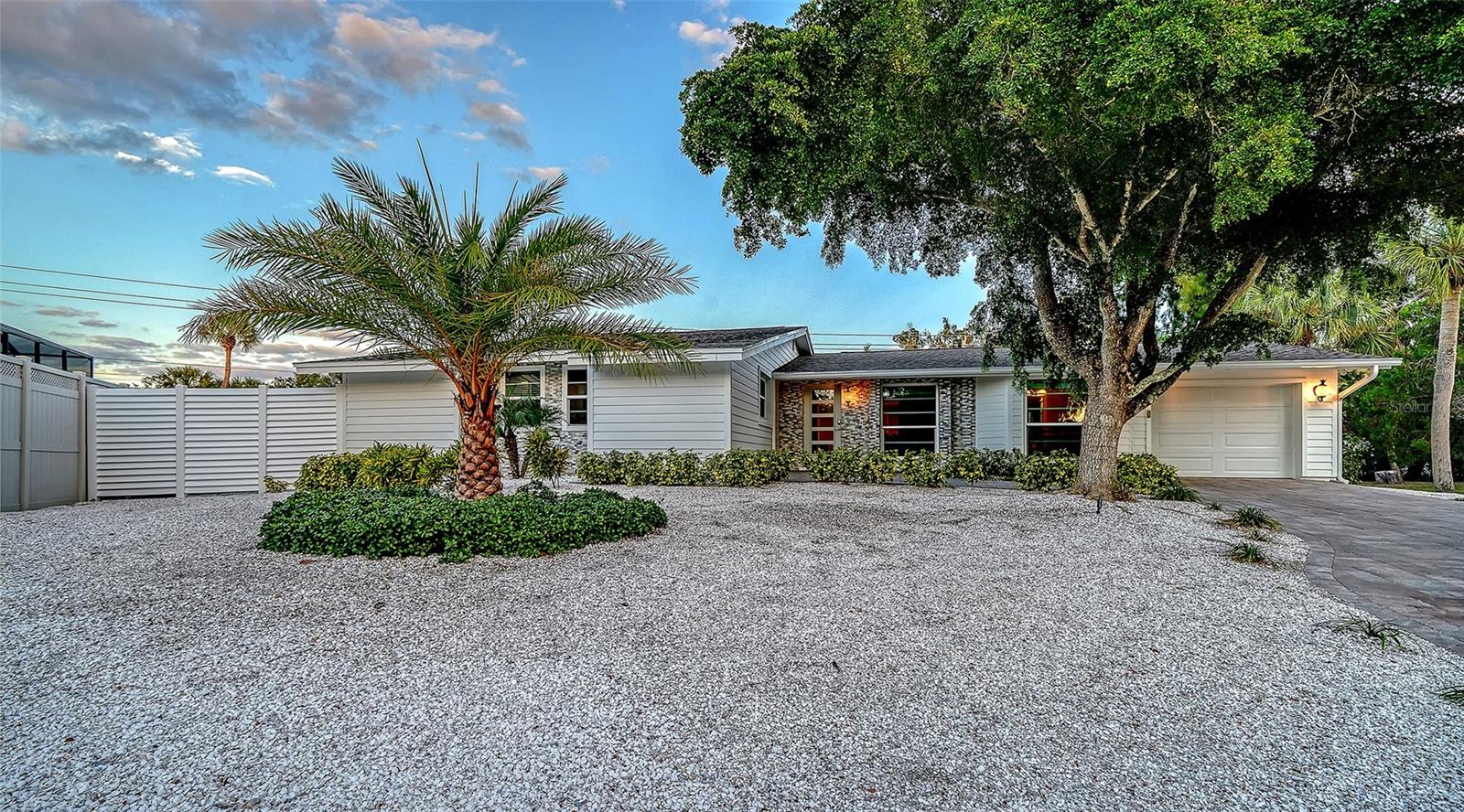 SIESTAS BAYSIDE WATERSIDE SOUTH - Residential