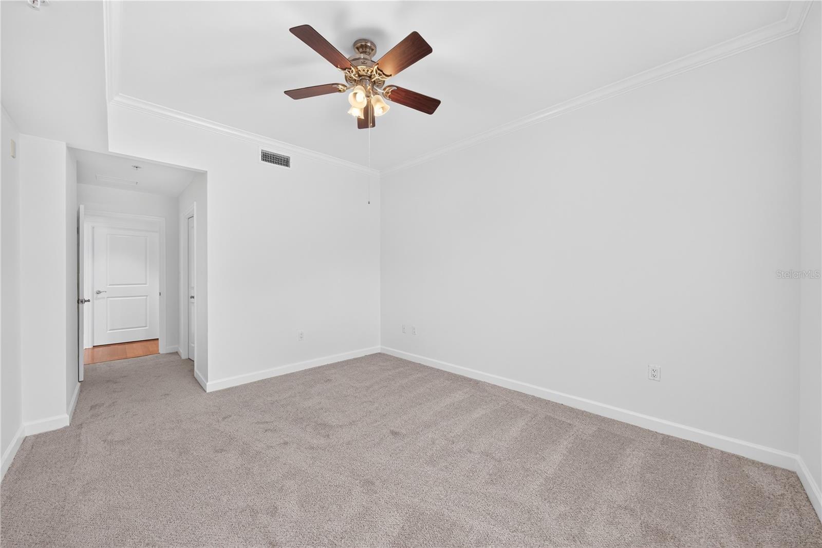 WELLESLEY CONDO - Residential