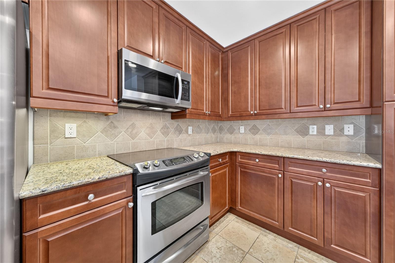 WELLESLEY CONDO - Residential