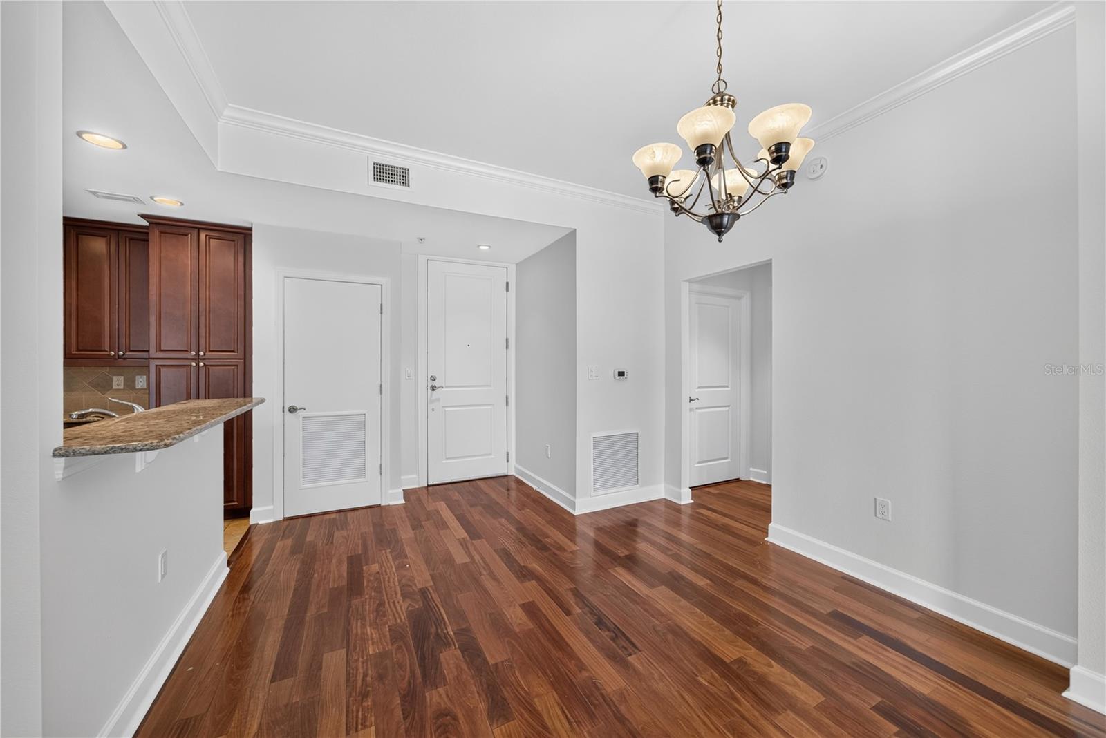WELLESLEY CONDO - Residential