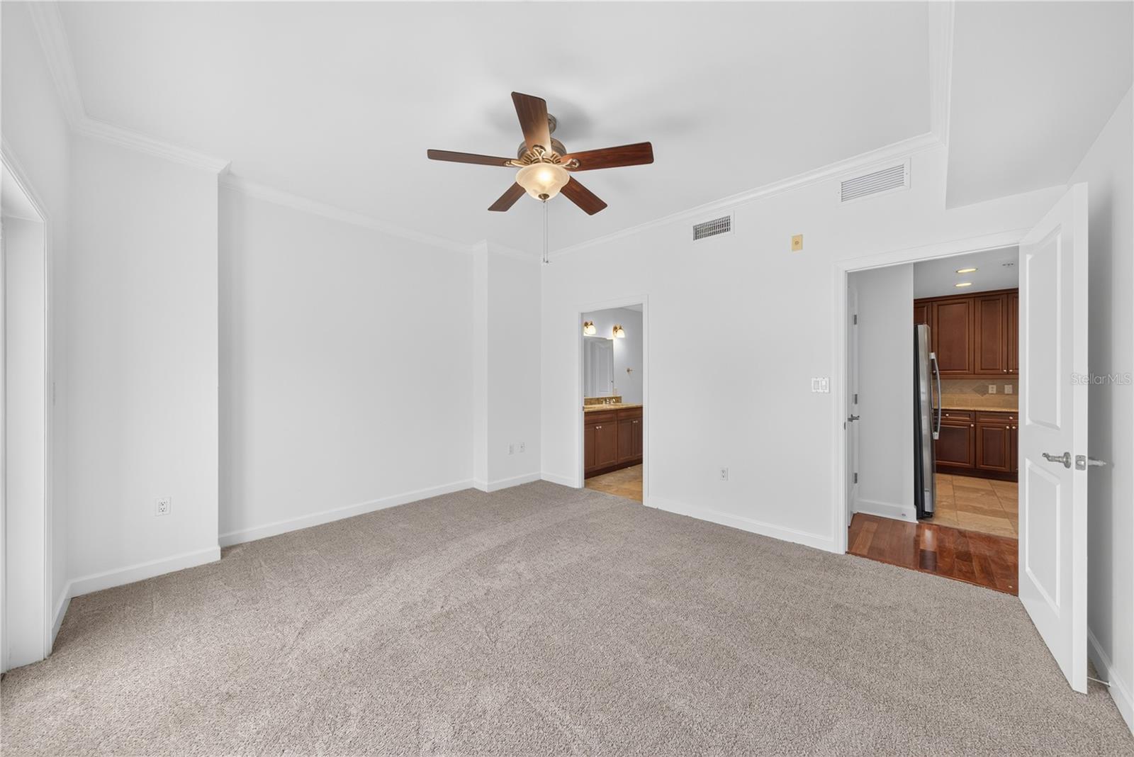 WELLESLEY CONDO - Residential